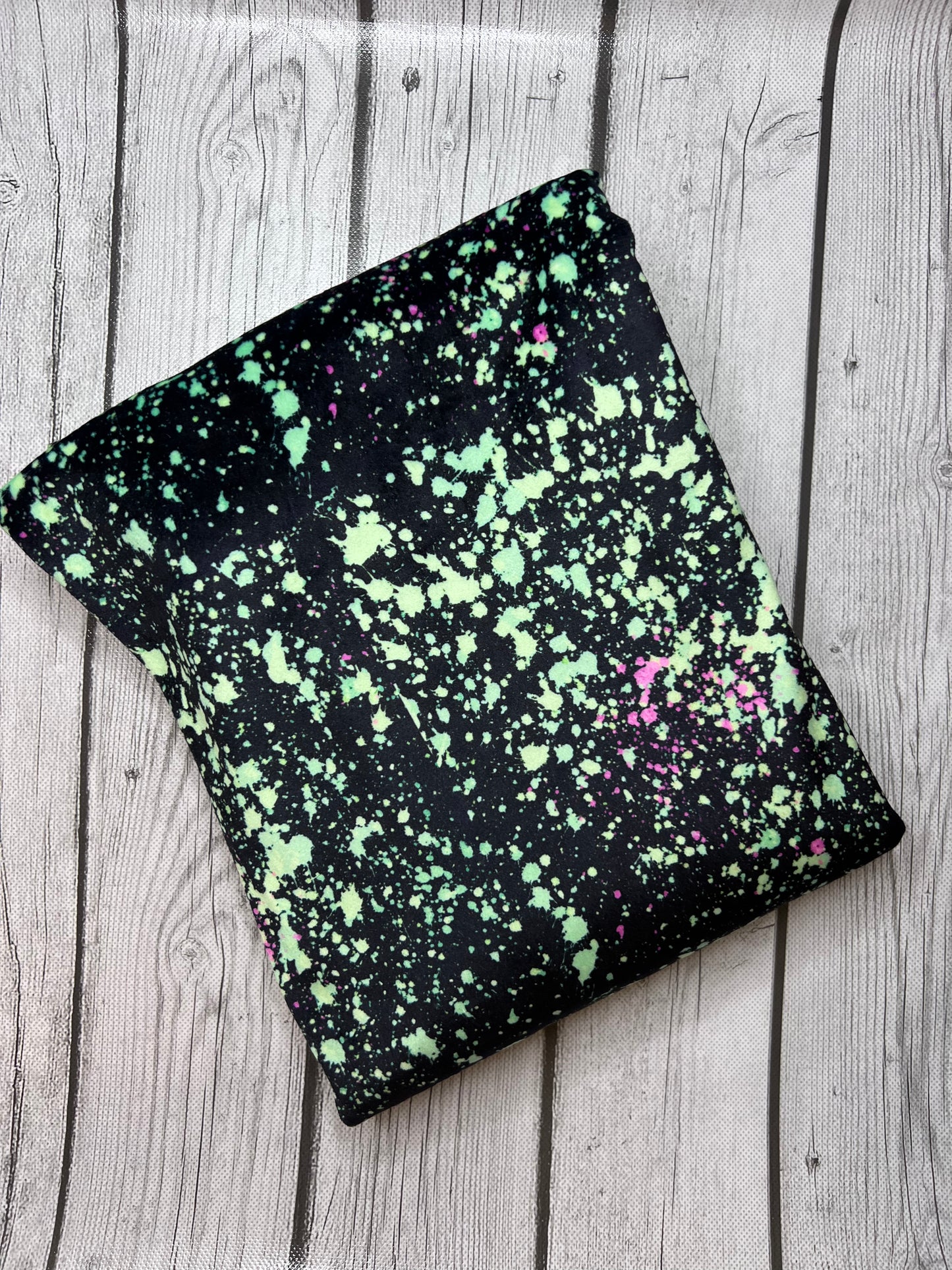 Ready to Ship Velvet Green w/Splash of Pink Paint Splat makes great bows, head wraps, bummies.