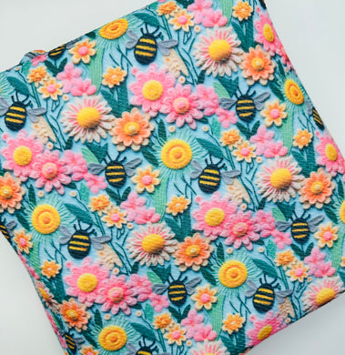 Ready to Ship Bullet Summer 3D Floral Bees Animal makes great bows, head wraps, bummies, and more.