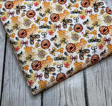 Load image into Gallery viewer, Ready to Ship Bullet Glam Honey Bees Animals makes great bows, head wraps, bummies, and more.